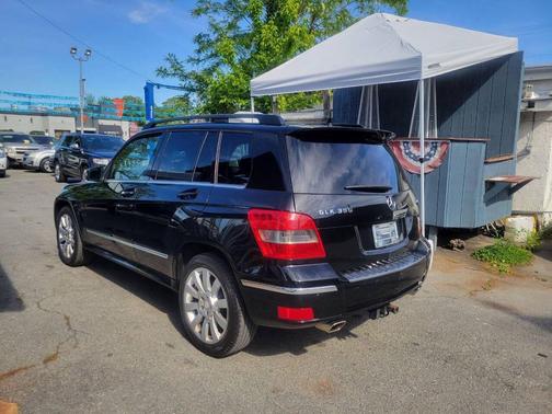 Black 2011 Mercedes-Benz GLK-Class GLK 350 4MATIC