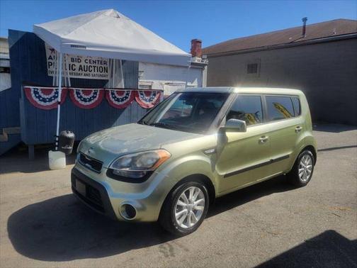 2013 Kia Soul Base