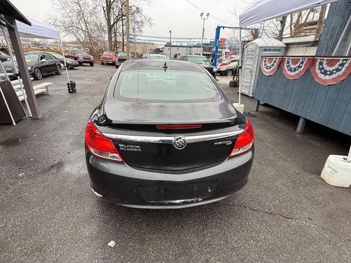 Carbon Black Metallic 2011 Buick Regal CXL