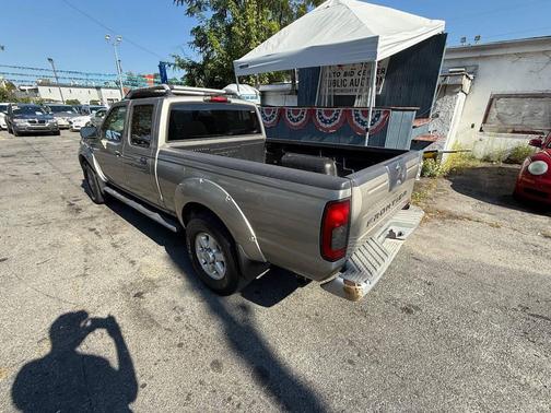 2004 Nissan Frontier S/C Crew Cab