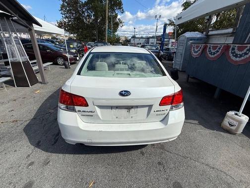 2014 Subaru Legacy Base