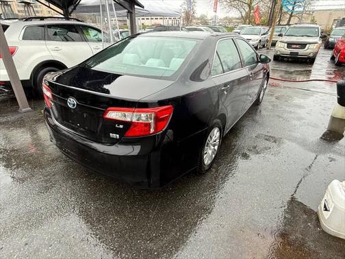 2013 Toyota Camry Hybrid LE