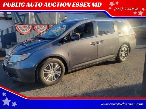 Polished Metal Metallic 2011 Honda Odyssey EX-L