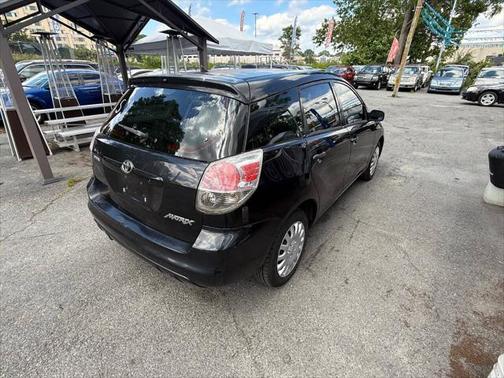 2007 Toyota Matrix Base