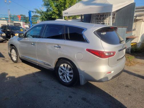 2013 INFINITI JX35 Base