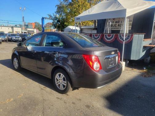2013 Chevrolet Sonic LT