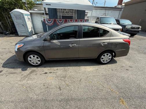 2016 Nissan Versa 1.6 SV
