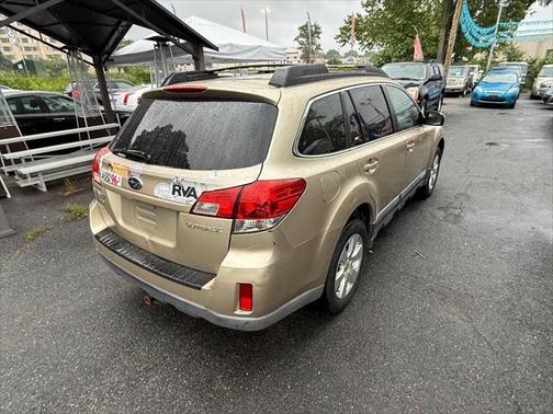 2010 Subaru Outback 2.5 i Premium