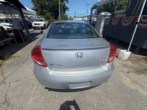 Alabaster Silver Metallic 2011 Honda Accord EX