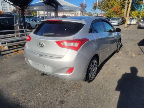 2014 Hyundai Elantra GT Base