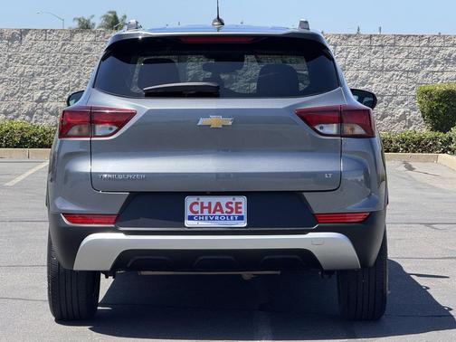 Satin Steel Metallic 2021 Chevrolet Trailblazer LT