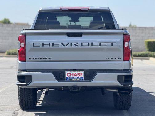2025 Chevrolet Silverado 1500 Custom