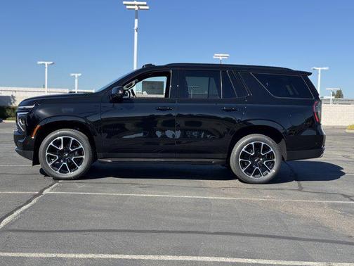 2026 Chevrolet Tahoe 4WD RST