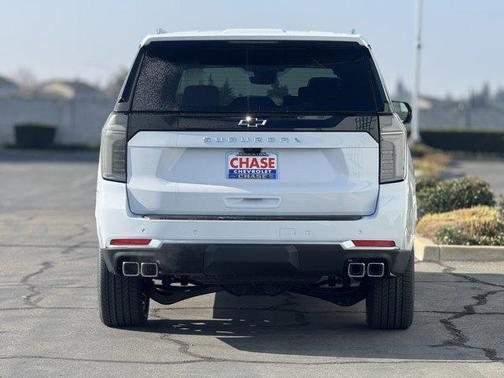 2026 Chevrolet Suburban High Country, 4WD