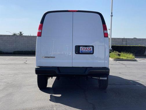 2025 Chevrolet Express 2500 RWD 2500 Extended Wheelbase WT