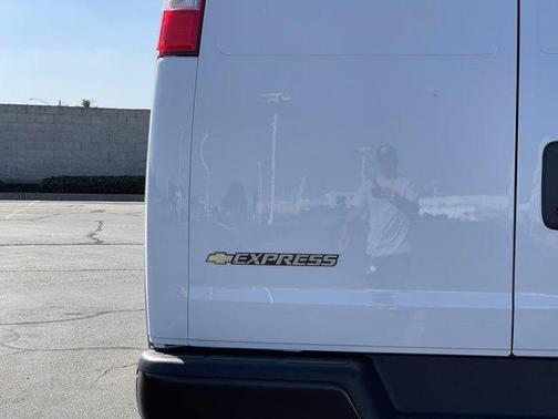 2025 Chevrolet Express 2500 RWD 2500 Extended Wheelbase WT