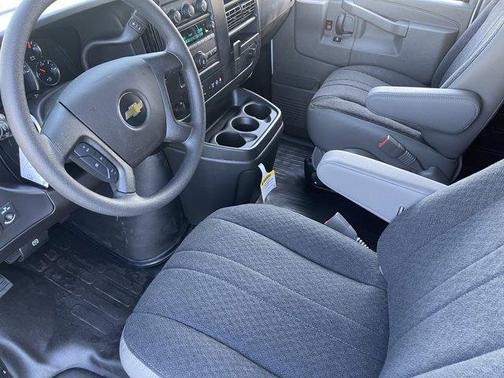 2025 Chevrolet Express 2500 RWD 2500 Extended Wheelbase WT