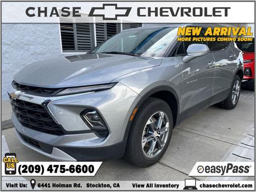 Sterling Gray Metallic 2024 Chevrolet Blazer 2LT