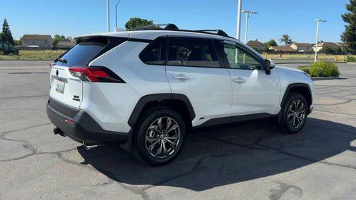 2024 Toyota RAV4 Hybrid XLE Premium