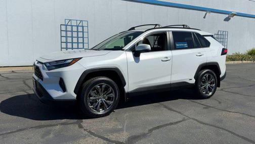 2024 Toyota RAV4 Hybrid XLE Premium