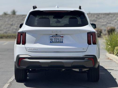 2024 Kia Sorento EX