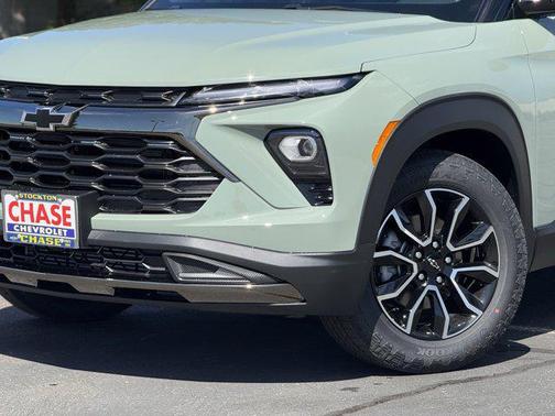 Cacti Green 2026 Chevrolet Trailblazer ACTIV
