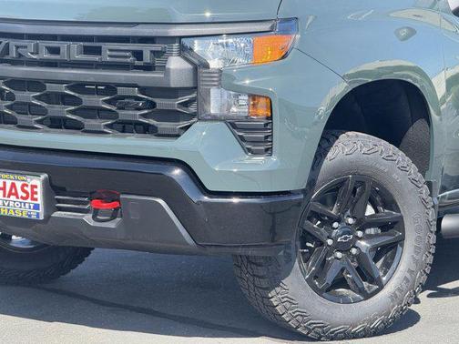Cypress Gray 2026 Chevrolet Silverado 1500 Custom Trail Boss