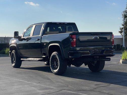 2026 Chevrolet Silverado 2500 Crew Cab, Standard Bed, XR2, 4WD