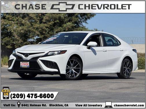 2023 Toyota Camry SE