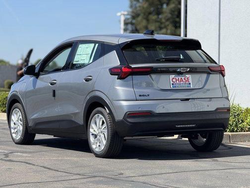 Sterling Gray Metallic 2027 Chevrolet Bolt LT FWD