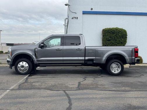 CARBONIZED GRAY 2023 Ford F-450 Lariat