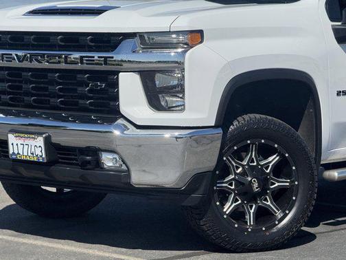Summit White 2020 Chevrolet Silverado 2500 LT