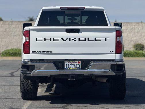 Summit White 2020 Chevrolet Silverado 2500 LT