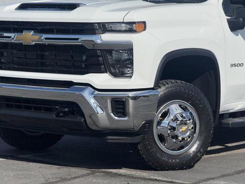 2024 Chevrolet Silverado 3500 LT
