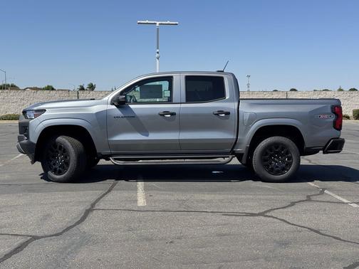 Sterling Gray Metallic 2026 Chevrolet Colorado WT