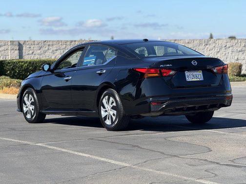 2020 Nissan Altima S FWD