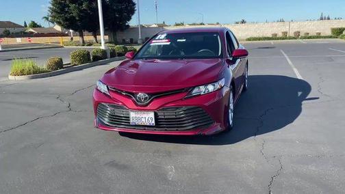2018 Toyota Camry LE