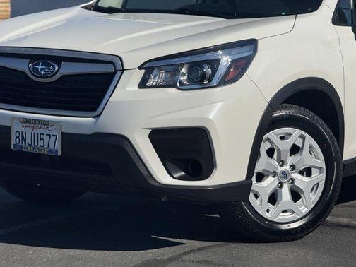 2019 Subaru Forester Base
