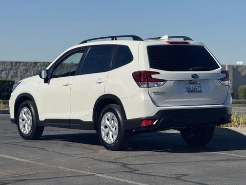 2019 Subaru Forester Base