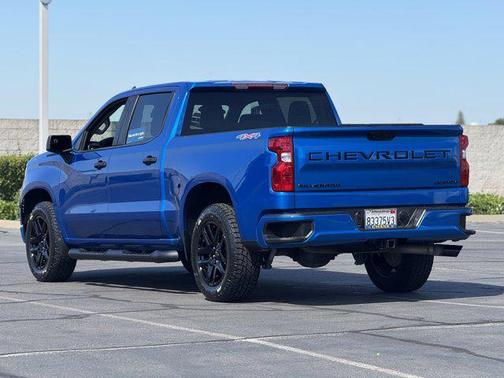 Glacier Blue Metallic 2023 Chevrolet Silverado 1500 Custom