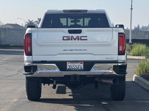 2023 GMC Sierra 3500 SLT
