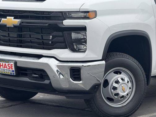 2026 Chevrolet Silverado 3500 WT
