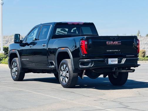 Onyx Black 2025 GMC Sierra 2500 Denali