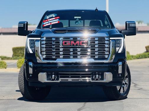 Onyx Black 2025 GMC Sierra 2500 Denali