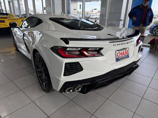 2026 Chevrolet Corvette Stingray w/1LT