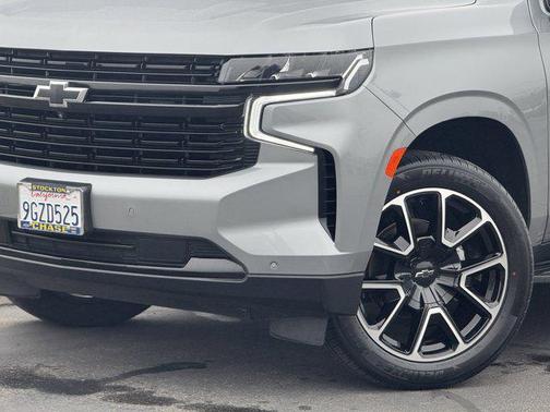 2023 Chevrolet Tahoe 4WD RST