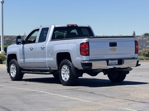 Silver Ice Metallic 2019 Chevrolet Silverado 1500 1LT