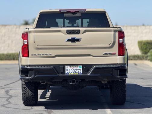 Sand Dune Metallic 2023 Chevrolet Silverado 1500 ZR2