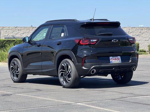 Mosaic Black Metallic 2026 Chevrolet Trailblazer RS