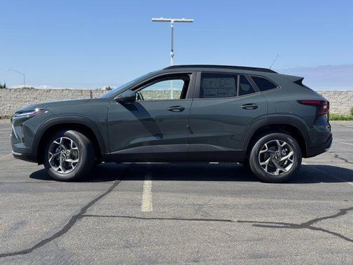 Cypress Gray 2026 Chevrolet Trax LT